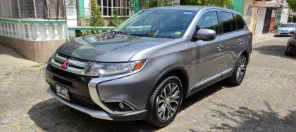 Vendo Mitsubishi Outlander