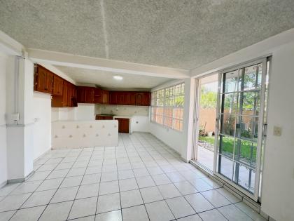VENDO casa en privado Lomas de San Francisco